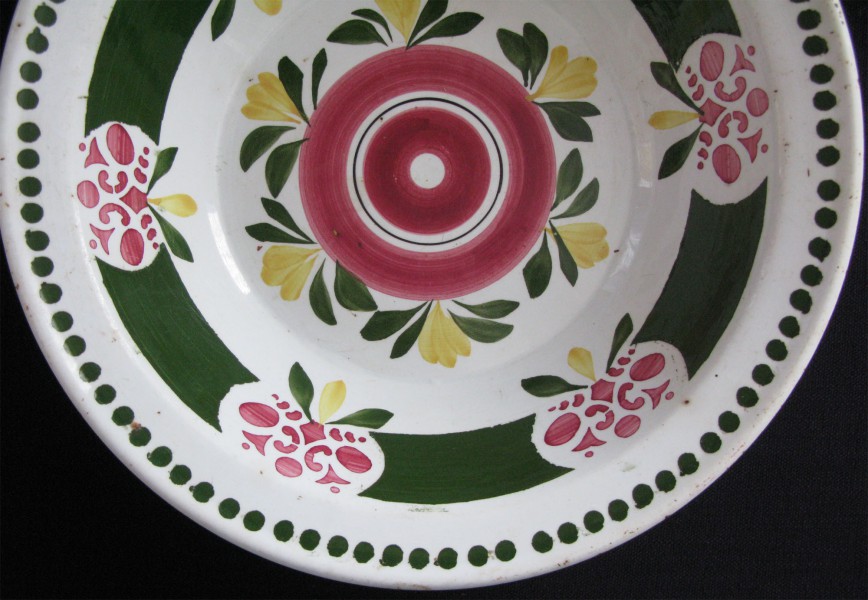 Uzbekistan - M.S.Kuznetsov FLORAL design ceramic plate