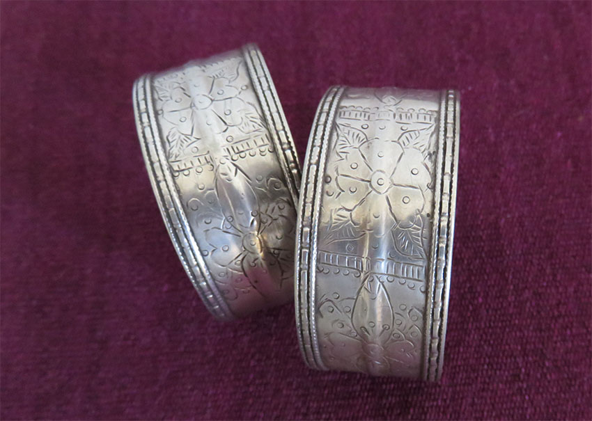 Turkmen ethnic silver pair of bracelets