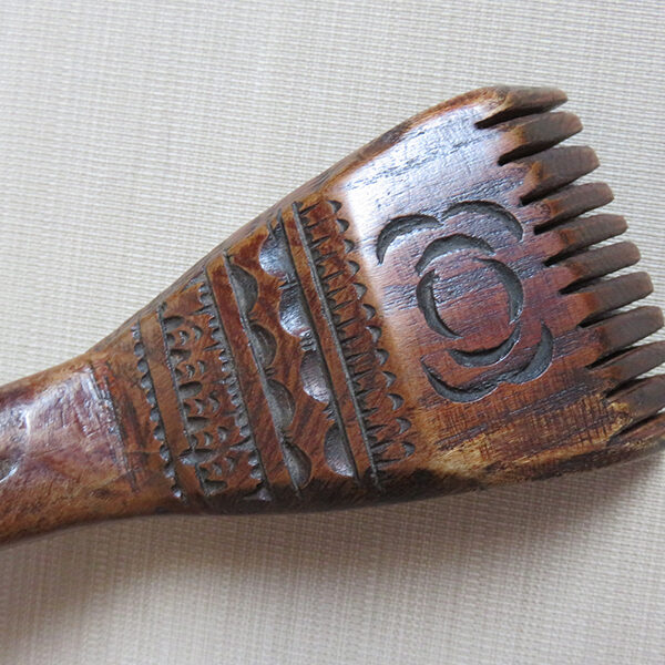 Anatolian - Turkmen Taurus mountains antique wooden weaving comb