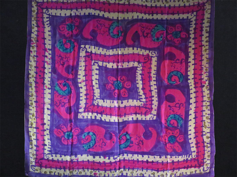 Uzbekistan - Tashkent - hand painted silk textile