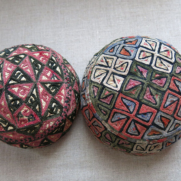 Turkmensahra YOMUD two silk embroidered ethnic hats