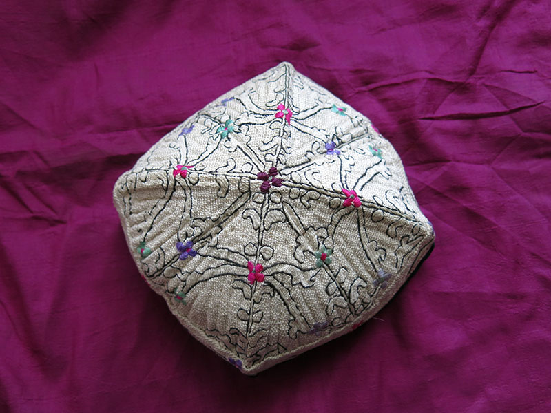UZBEKISTAN TASHKENT Silk embroidered tribal hat