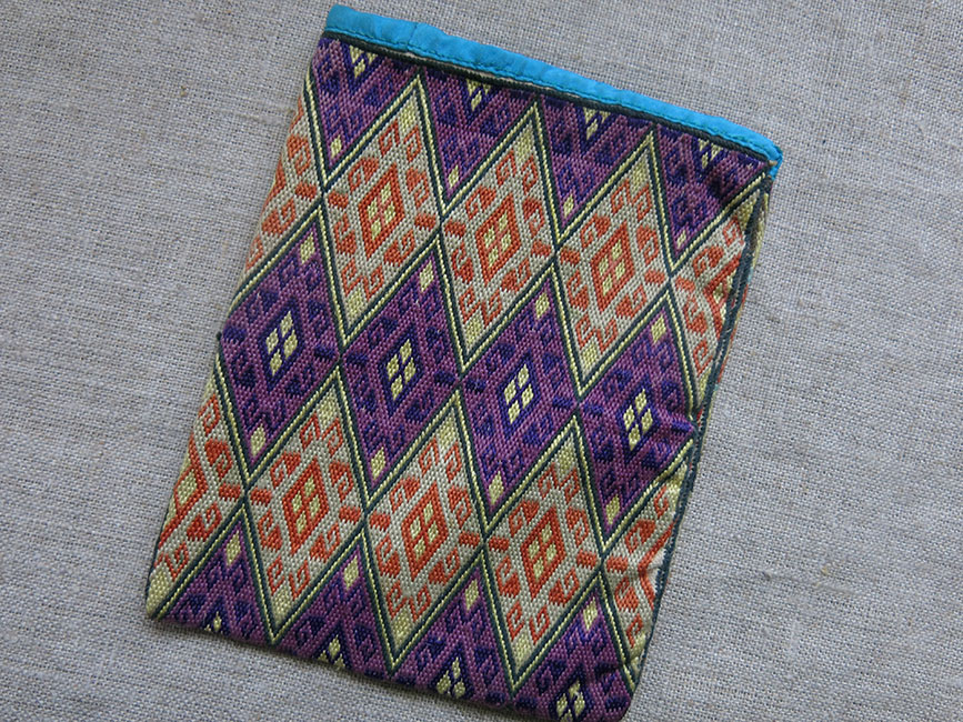 AFGHANISTAN HAZARA tribal personal silk embroidered bag