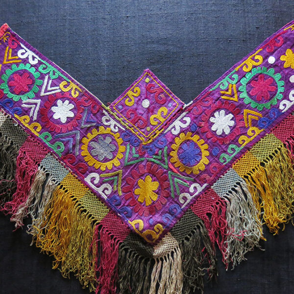 TAJIKISTAN LAKAI Sagusha silk tribal bedding pile decoration