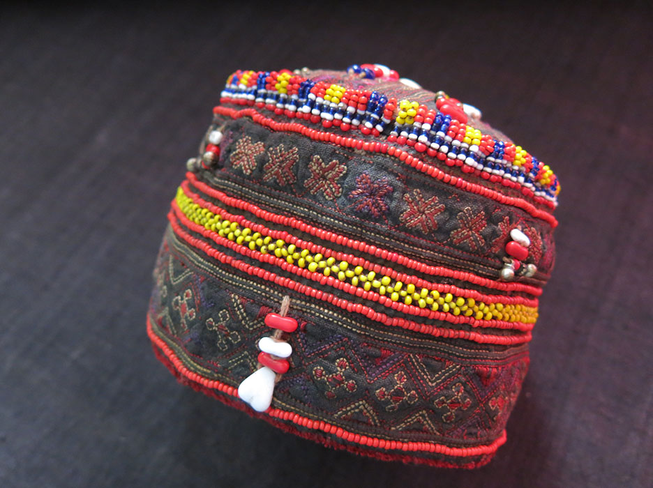 PAKISTAN – KOHISTAN CITRAL tribal embroidered child hat