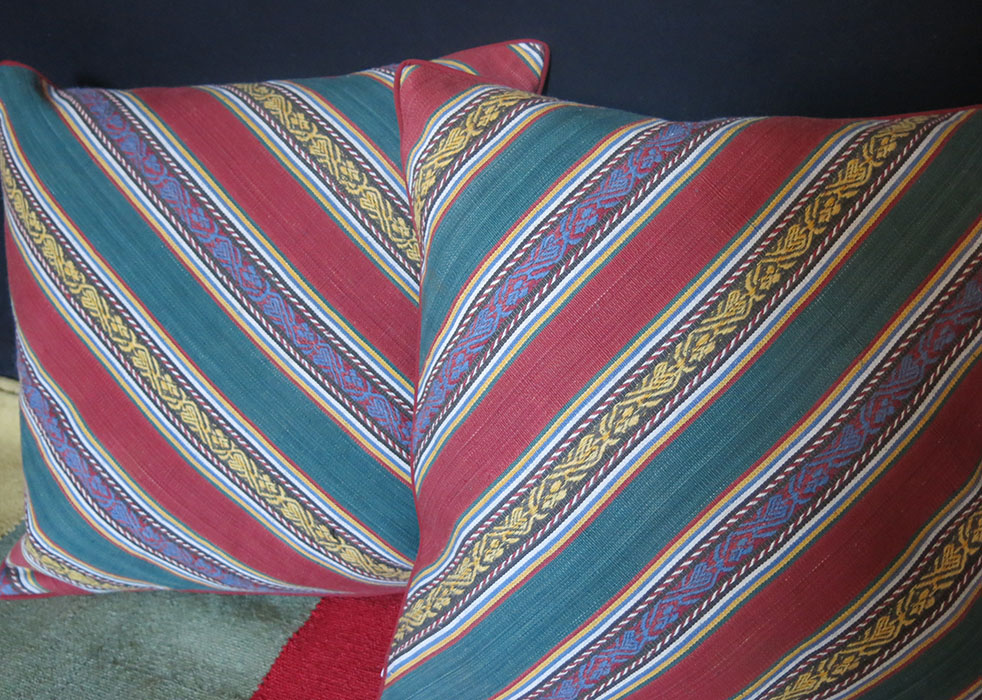AZERBAIJAN Fine cotton JAJIM pair of pillow covers
