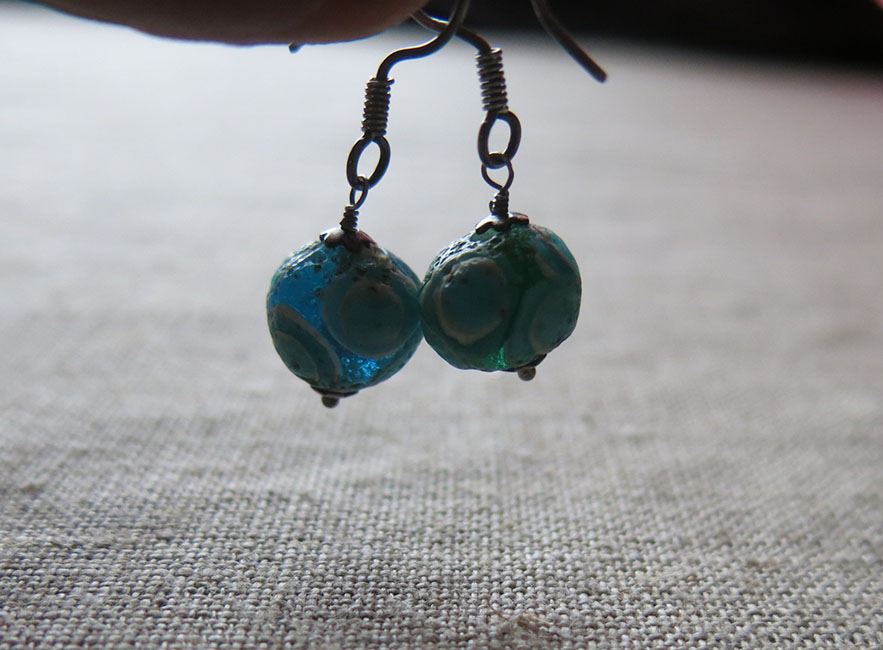 AFGHANISTAN – INDUS VALLEY antique pair of glass earrings