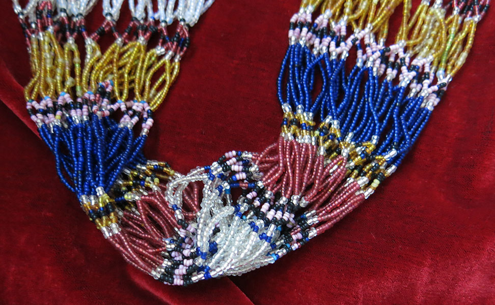 AFGHANISTAN KOOCHI or PASHTUN ethnic beaded Necklace