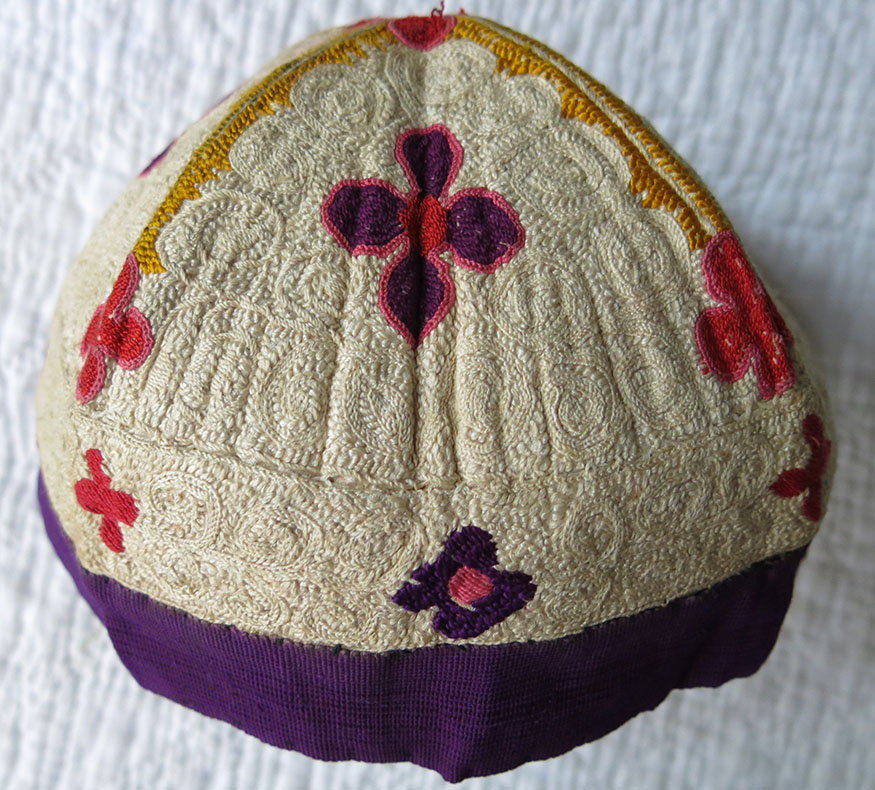 UZBEKISTAN TASHKENT Silk embroidered ethnic hat