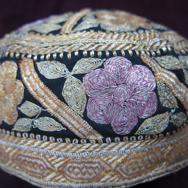 INDIA GUJARAT Silk metallic embroidery hat