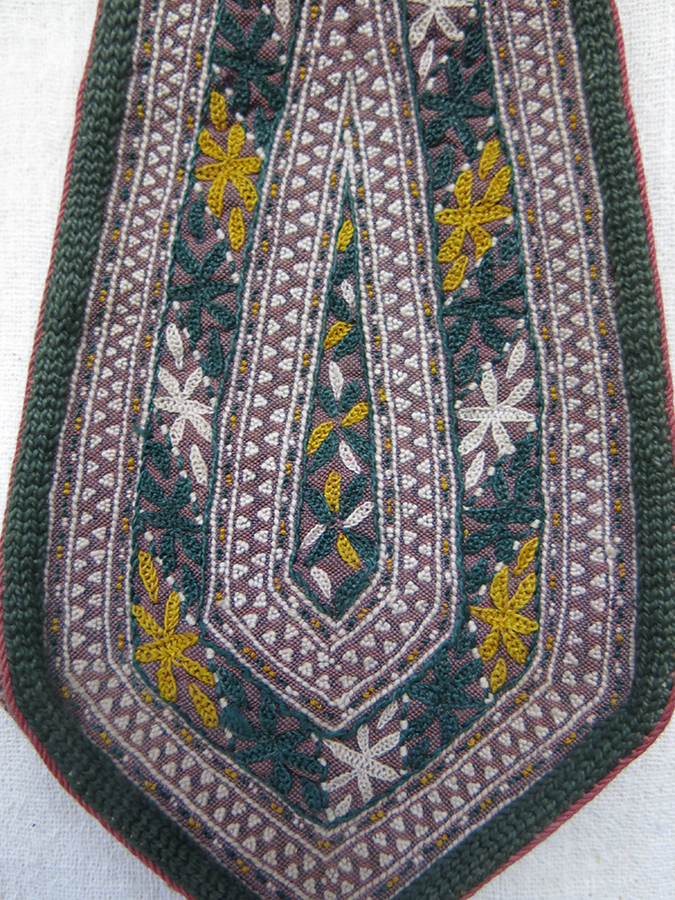 TURKMENISTAN - State official silk embroidered ties