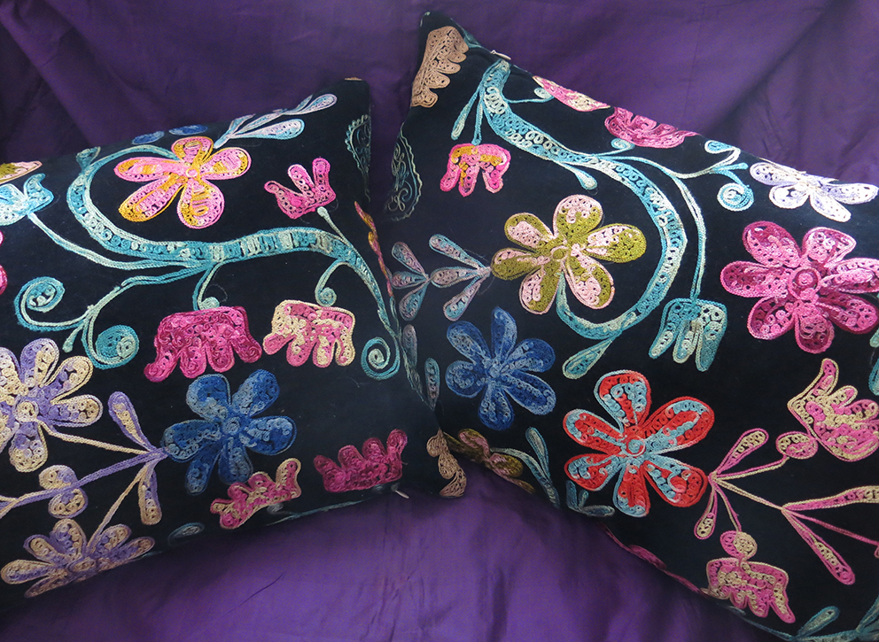 UZBEKISTAN Punch needle silk embroidery / Bakhmal - Velvet pillow covers