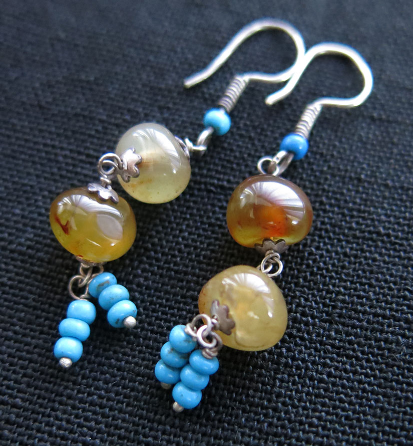 ANATOLIAN – Antique agate pair of earrings