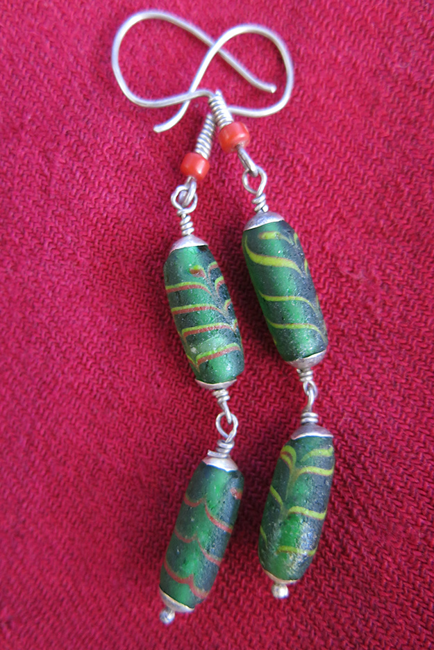 ASSYRIA SYRIA antique green glass earrings