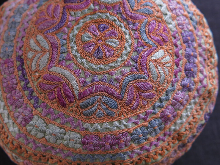 PERSIA – KHORASAN – Shahsavan silk embroidery ethnic hat