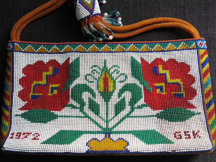 CENTRAL ANATOLIA vintage ethnic beaded woman's purse