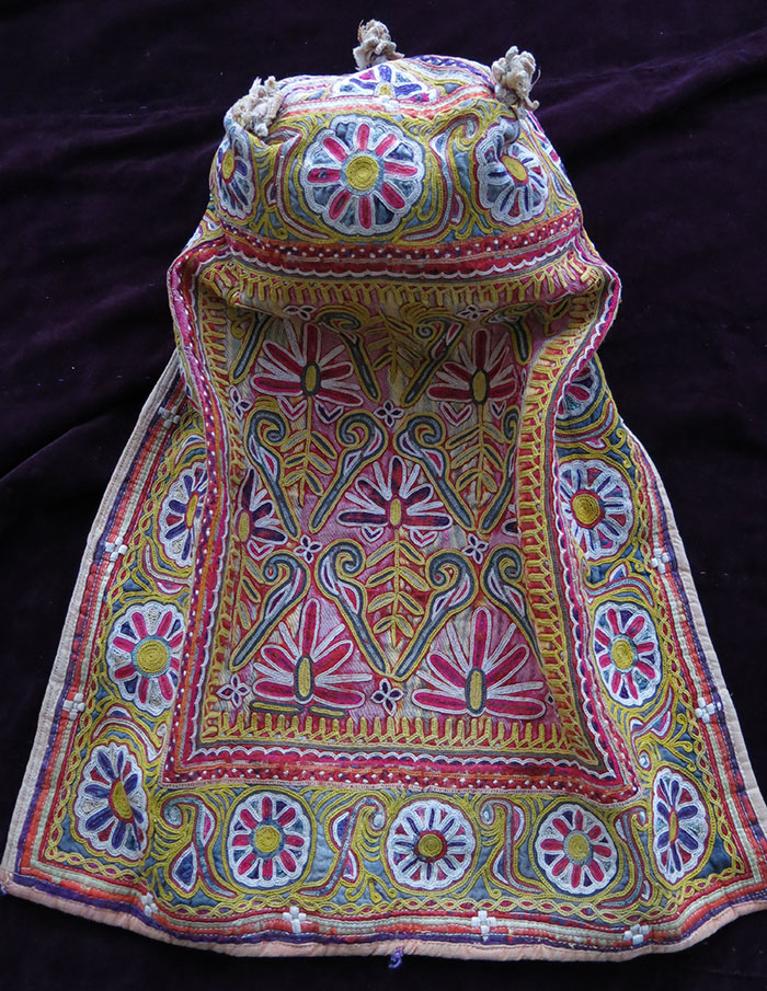 INDIA GUJARAT Tribal Embroidery hat