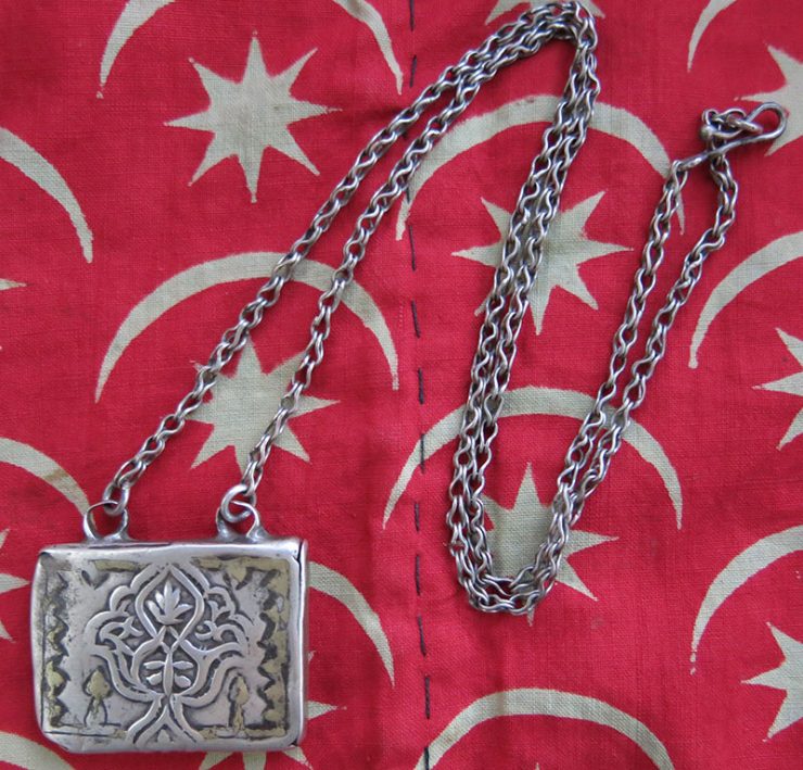TURKMENISTAN - YOMUD antique talisman silver book shape necklace