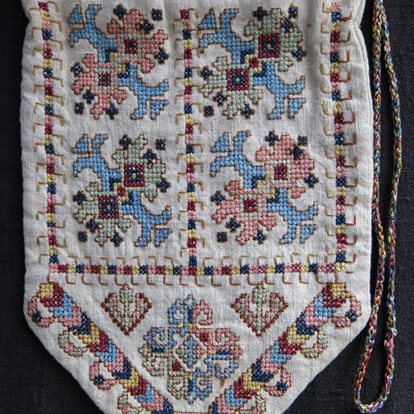 GREECE – ANTIQUE POUCH with SILK EMBROIDERY on hand loomed cotton