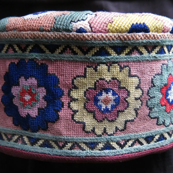 North PAKISTAN HUNZA Valley hat